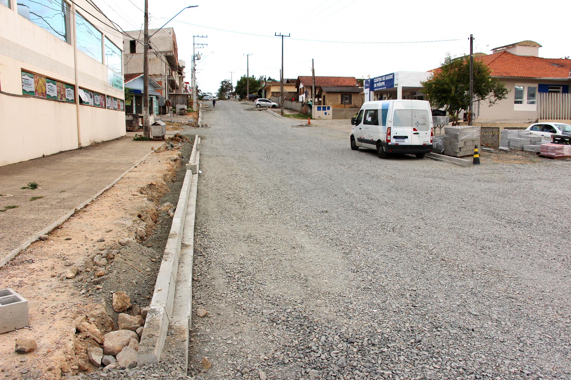 Obras de pavimentação seguem cronograma de trabalho