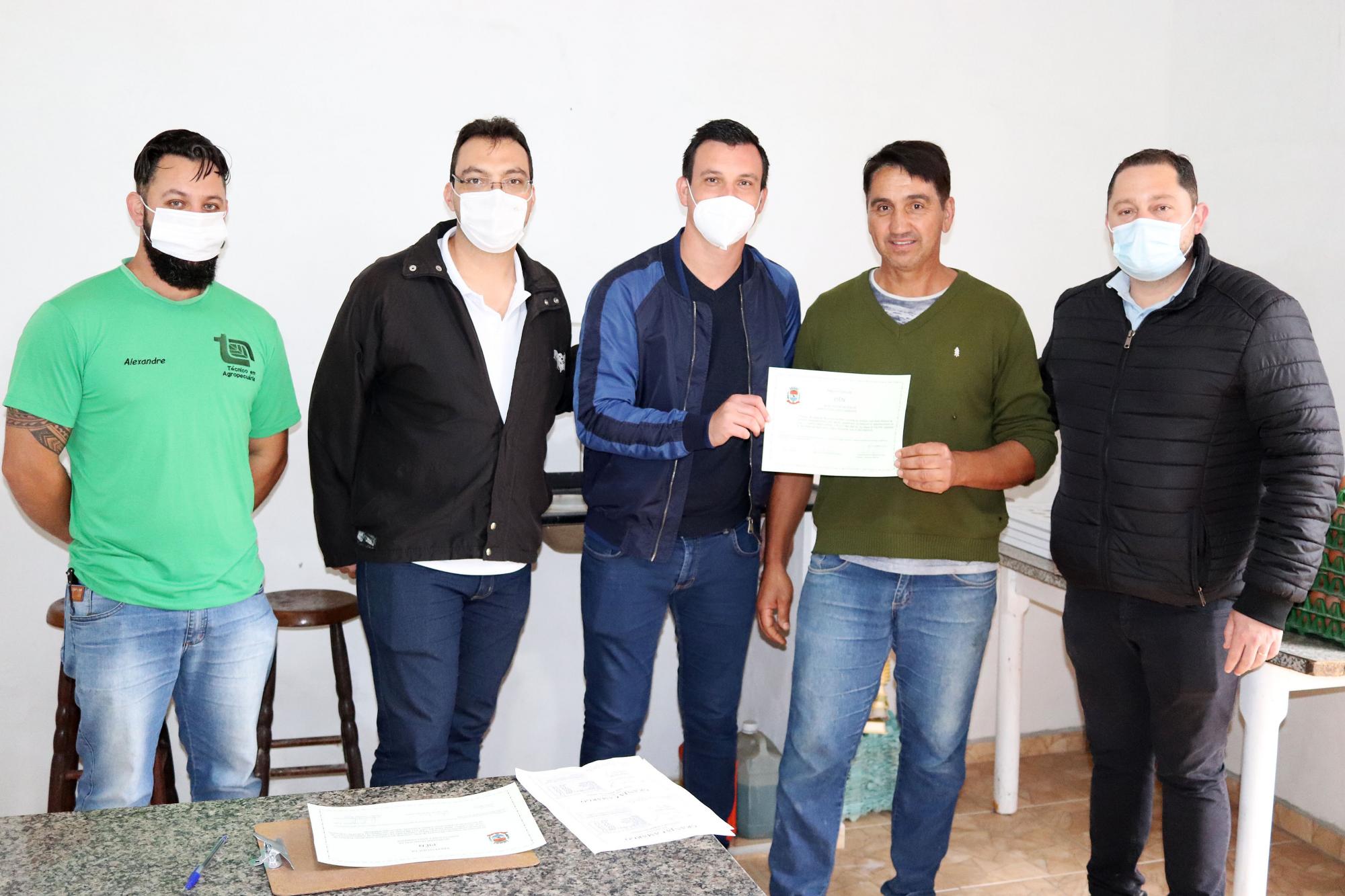 Mais um produtor habilitado com o Selo de Inspeção Municipal Mais um produtor habilitado com o Selo de Inspeção Municipal