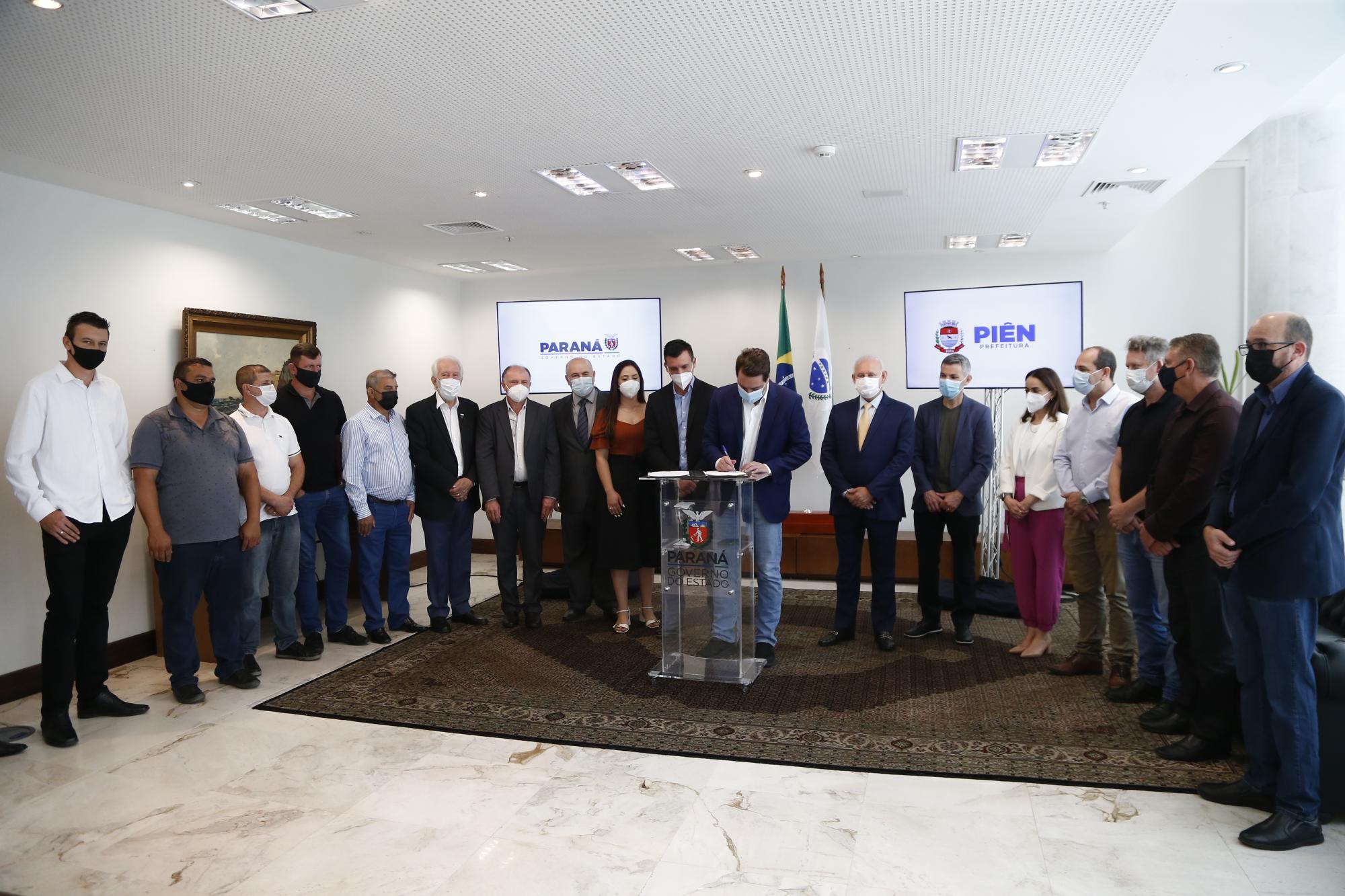 Governador autoriza R$ 14 milhões em investimentos para Piên