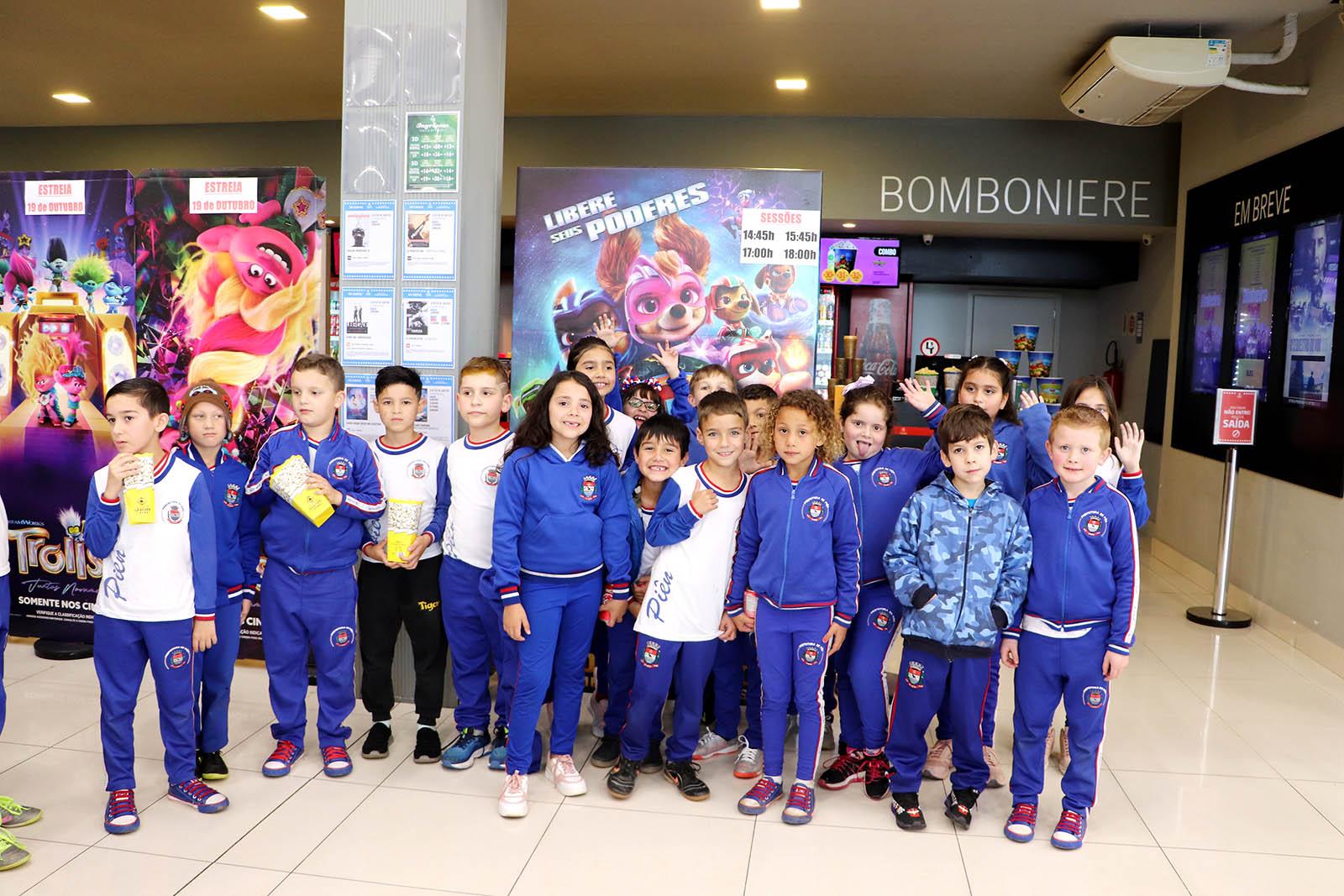 Alunos da rede municipal tem programação no mês das crianças