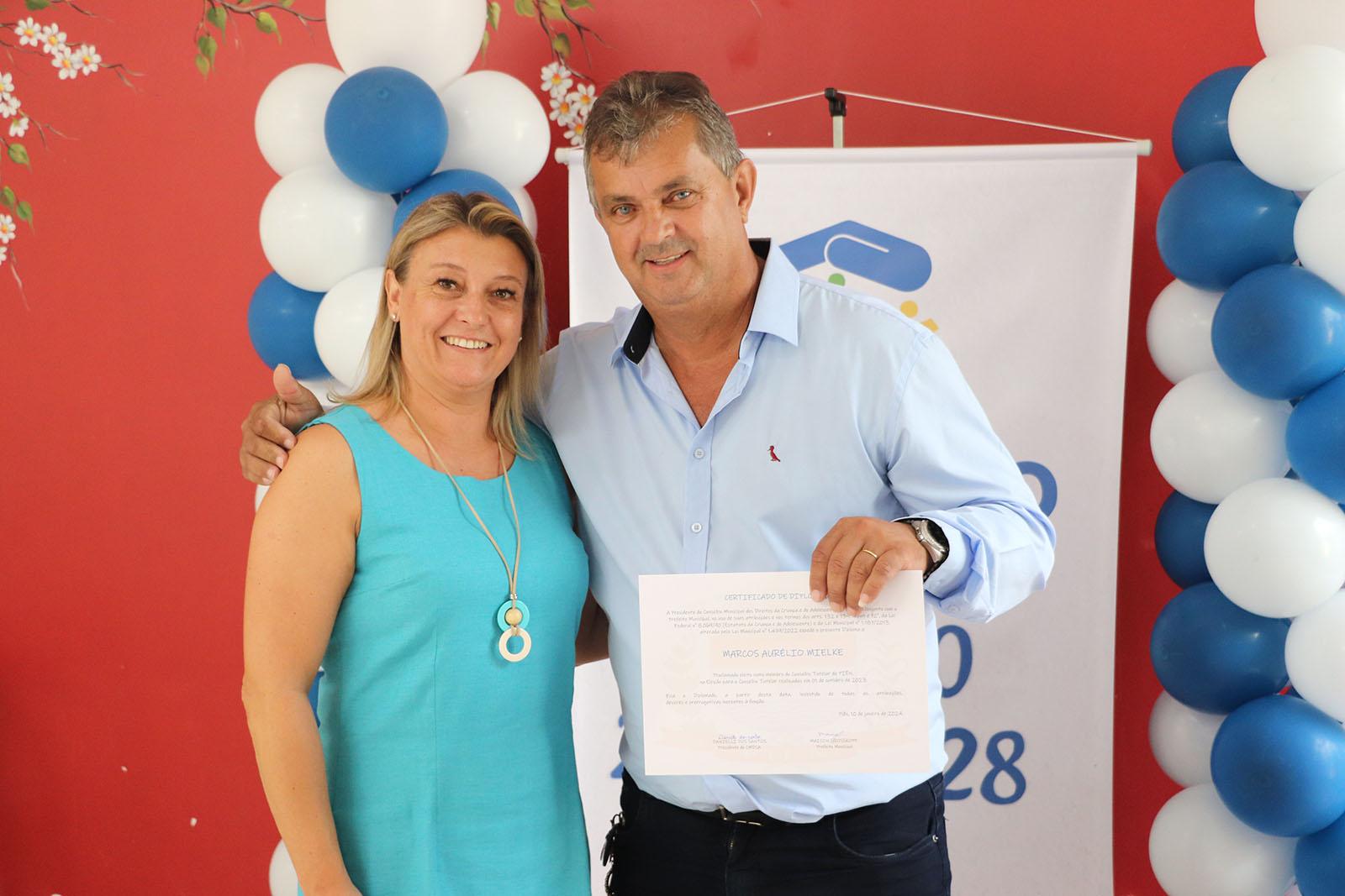 Novos conselheiros tutelares são empossados para gestão 2024-2028