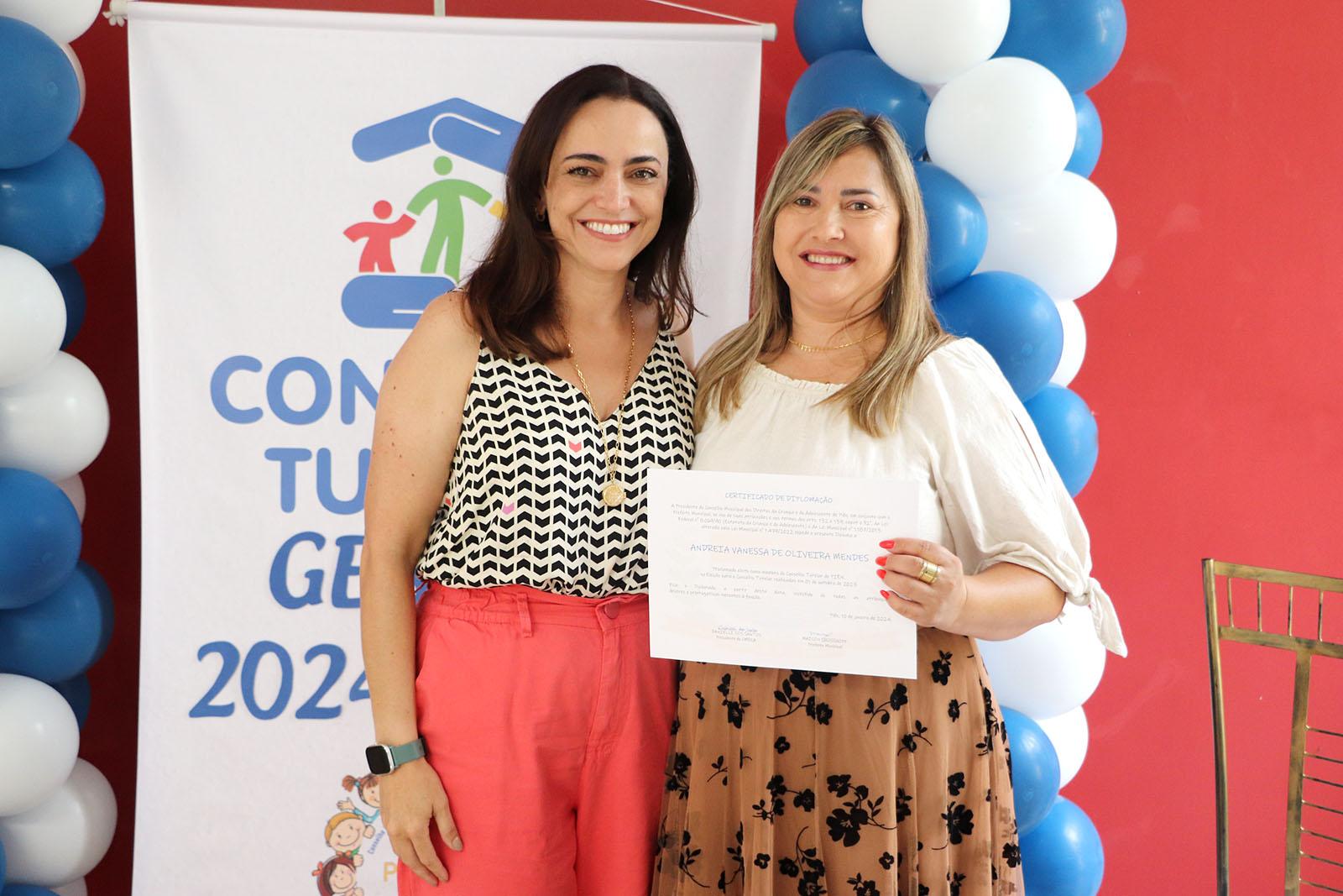 Novos conselheiros tutelares são empossados para gestão 2024-2028