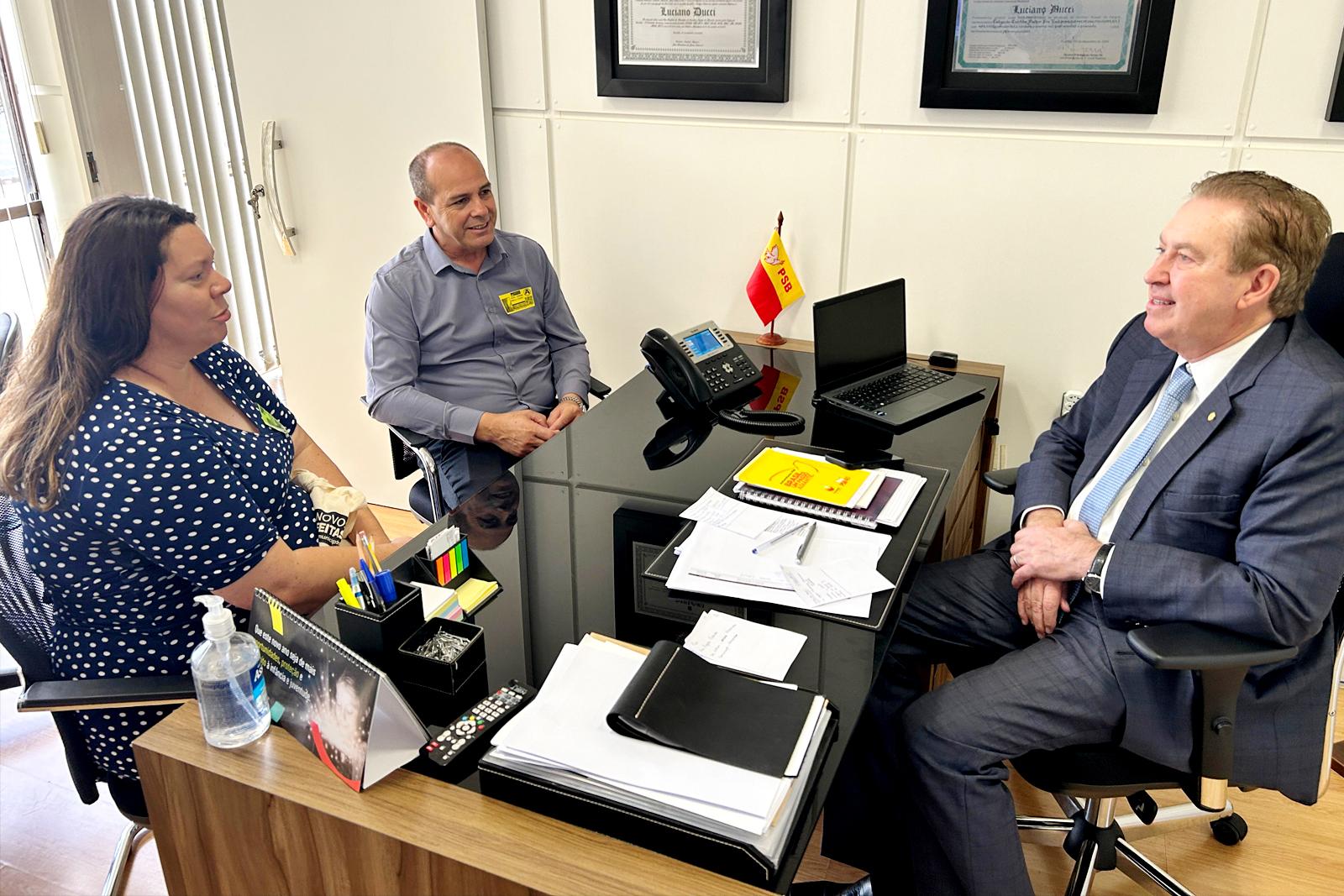 Vice-prefeito cumpre agenda na Capital Federal