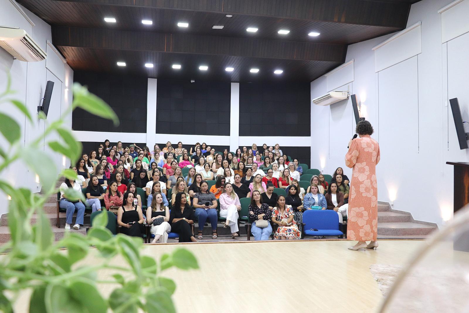 Prefeitura de Piên promove palestra para incentivar mulheres empreendedoras