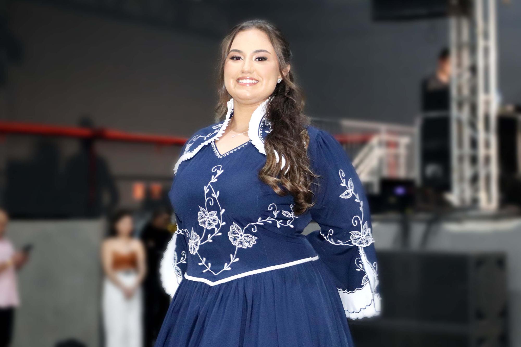 Fátima Ossovski é eleita Rainha de Piên 2025