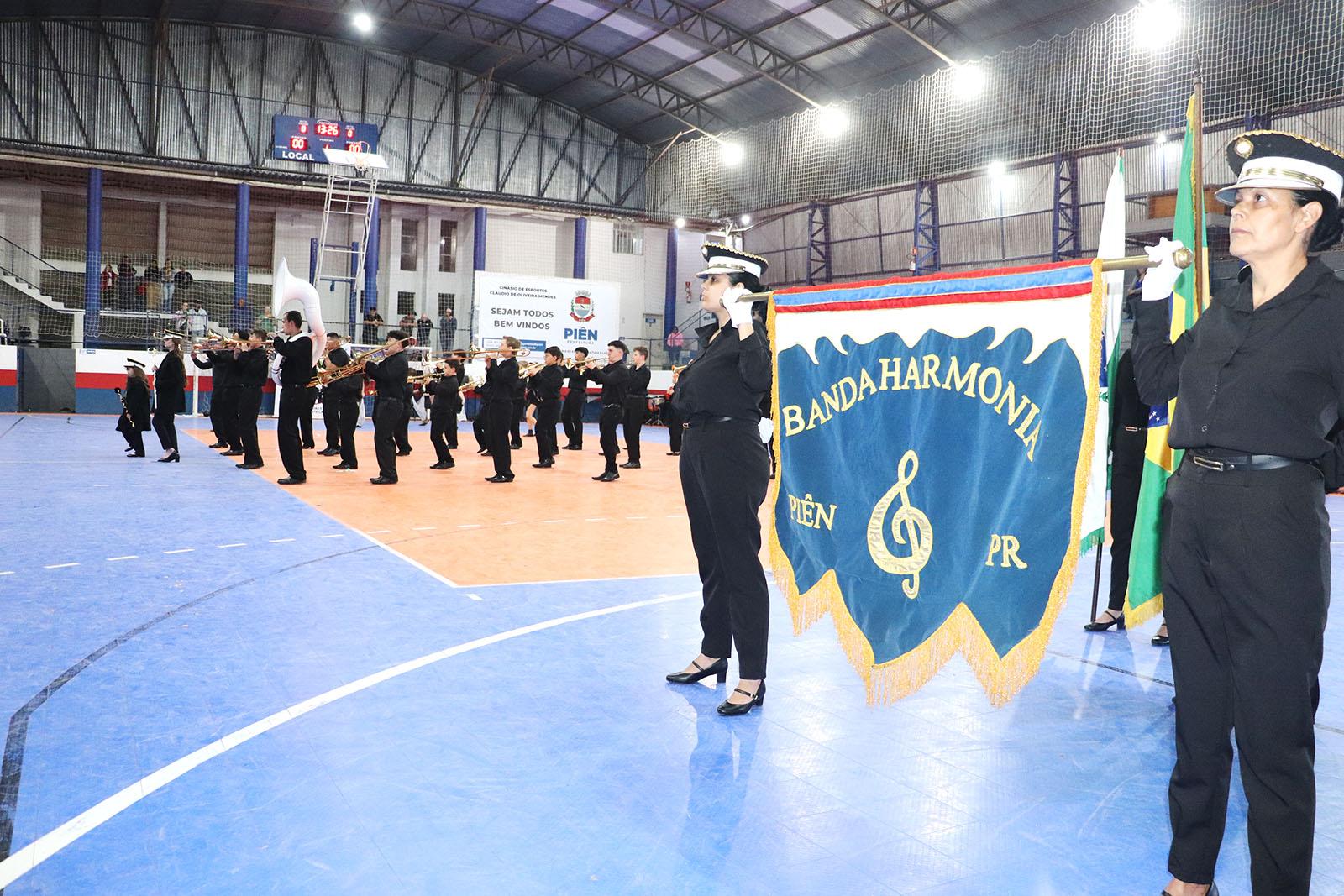 Primeiro Concurso de Bandas e Fanfarras emociona Piên com talento e união Primeiro Concurso de Bandas e Fanfarras emociona Piên com talento e união