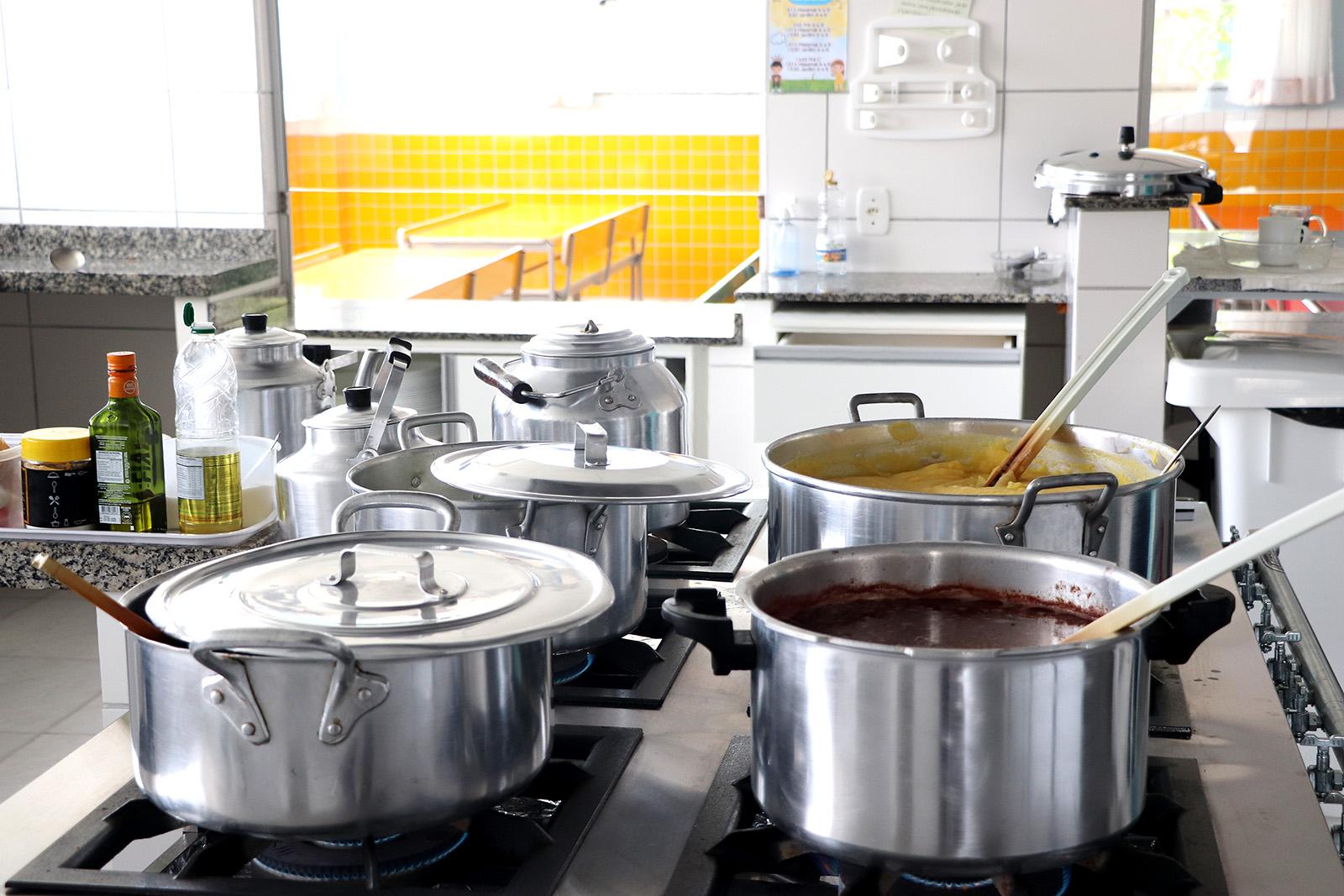Alimentação escolar de Piên alia qualidade nutricional e fortalecimento da agricultura familiar
