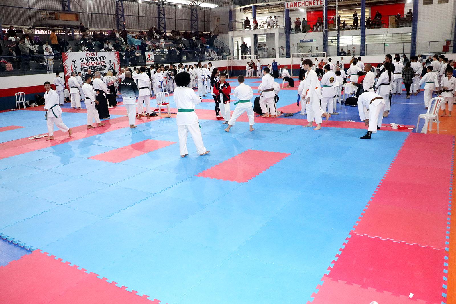 Piên sedia primeira etapa do XXXVI Campeonato Paranaense de Karatê-Do Tradicional Piên sedia primeira etapa do XXXVI Campeonato Paranaense de Karatê-Do Tradicional