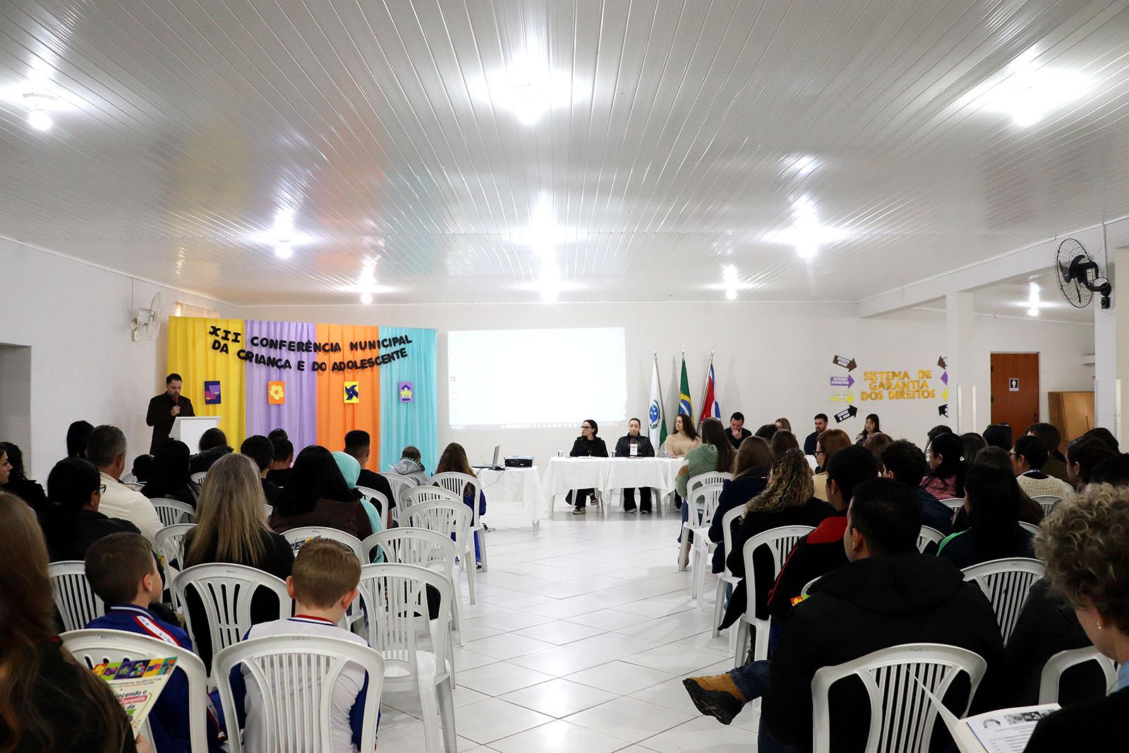 Piên realiza XII Conferência Municipal dos Direitos da Criança e do Adolescente Piên realiza XII Conferência Municipal dos Direitos da Criança e do Adolescente