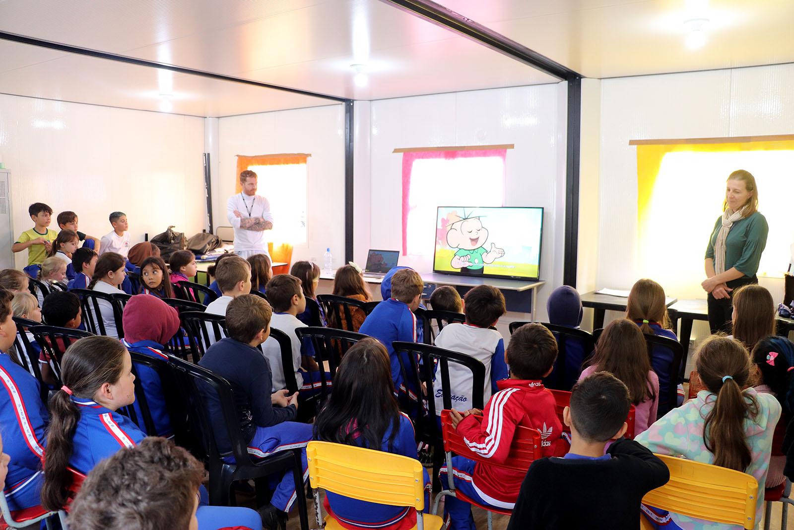 Palestras reforçam importância da preservação ambiental e do uso consciente da água Palestras reforçam importância da preservação ambiental e do uso consciente da água