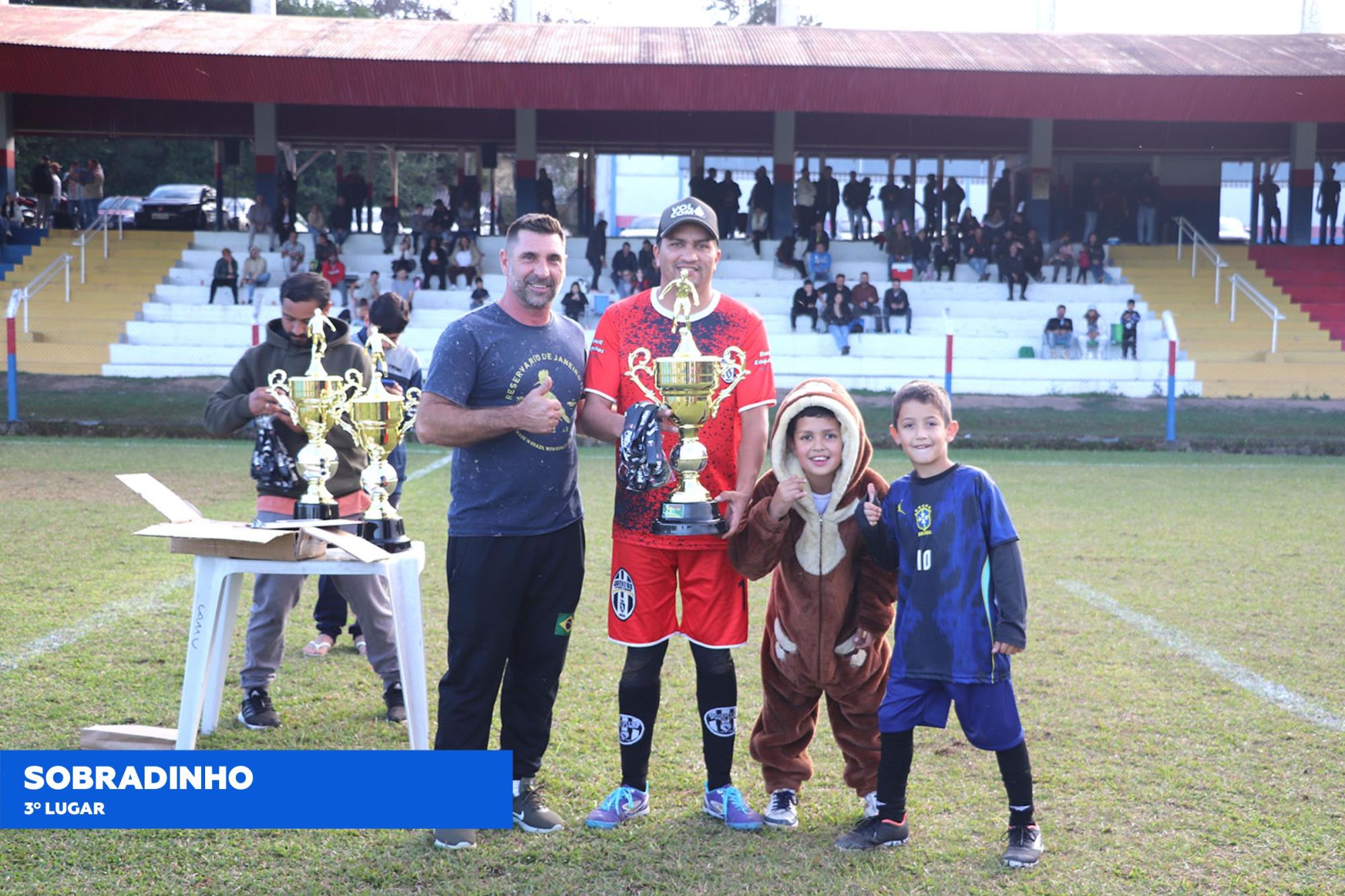 Os Cabrahma conquistam o título da Série B do Campeonato Municipal de Futebol Suíço de Piên Os Cabrahma conquistam o título da Série B do Campeonato Municipal de Futebol Suíço de Piên