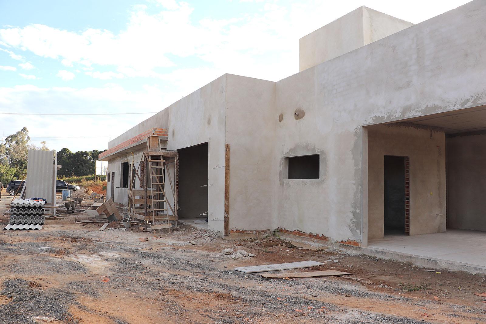 Obra do CMEI Raio de Sol atinge 50% de execução