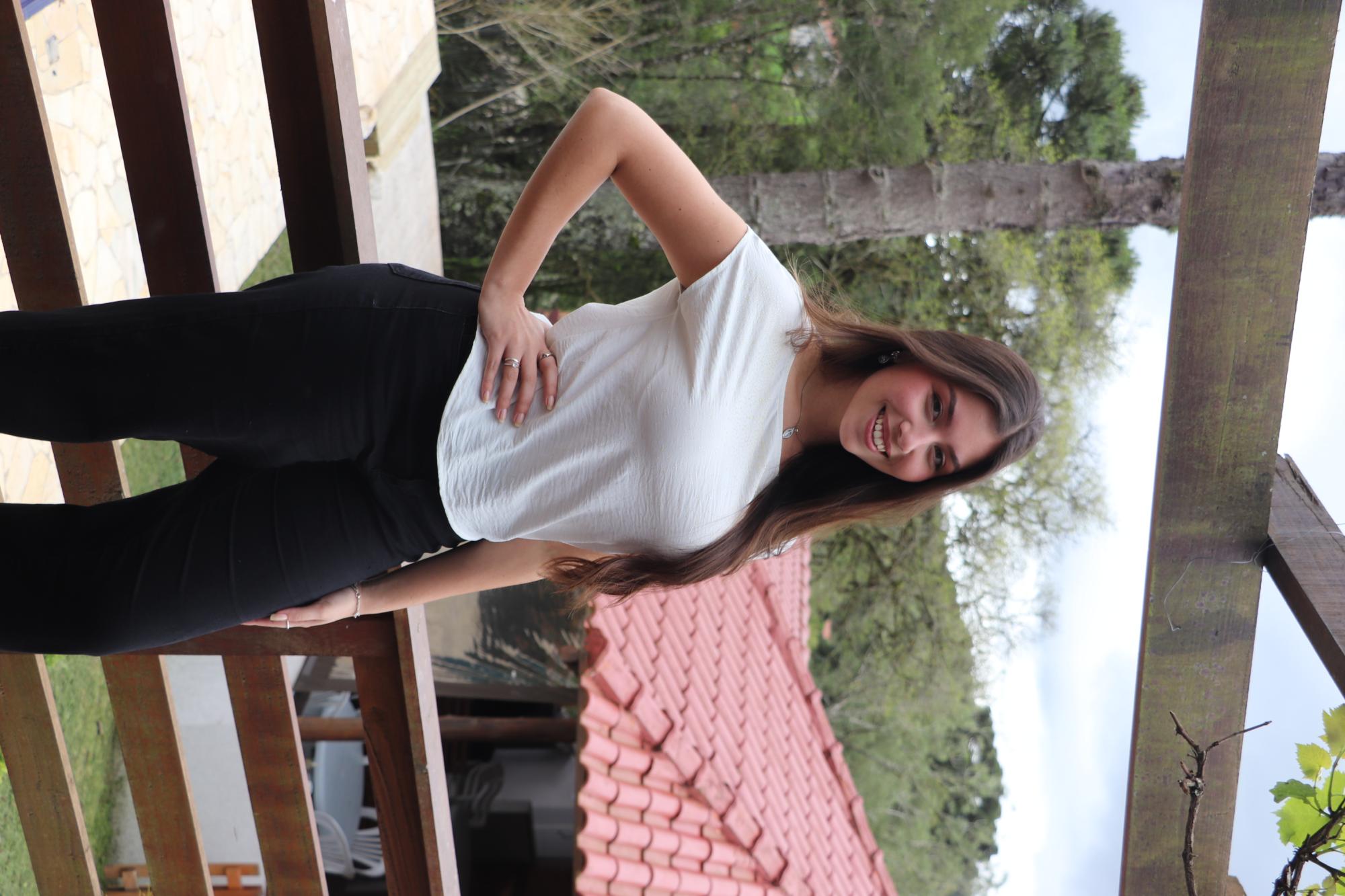 Conheça as candidatas a Rainha de Piên: Glenda Maryanne Kurovski Conheça as candidatas a Rainha de Piên: Glenda Maryanne Kurovski
