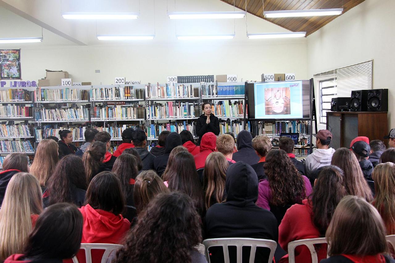 Biblioteca Pública de Piên oferece programação diferenciada