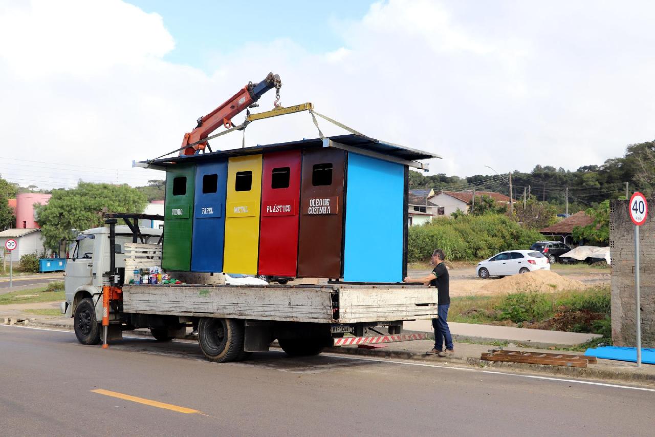 Comunidades do Avencal e Trigolândia recebem ecoponto