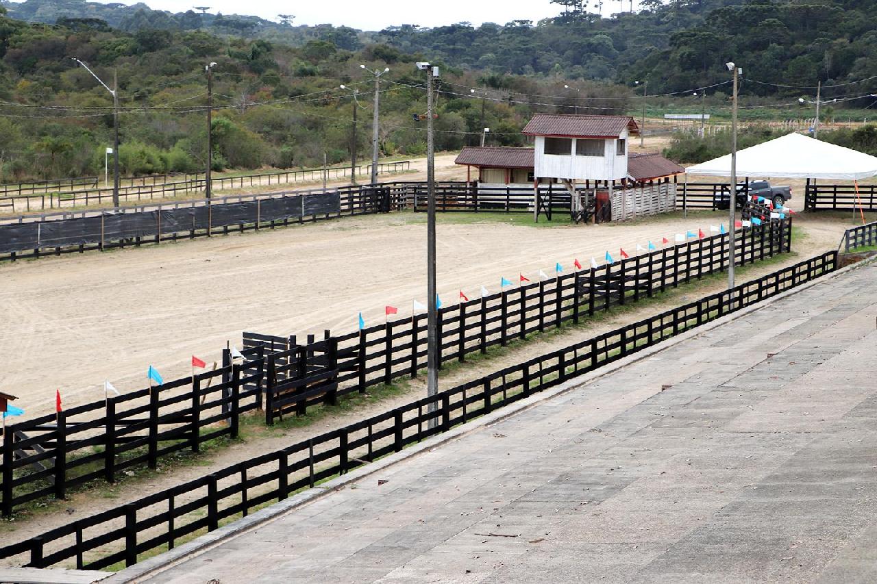 Fim de semana tem rodeio no Parque de Eventos