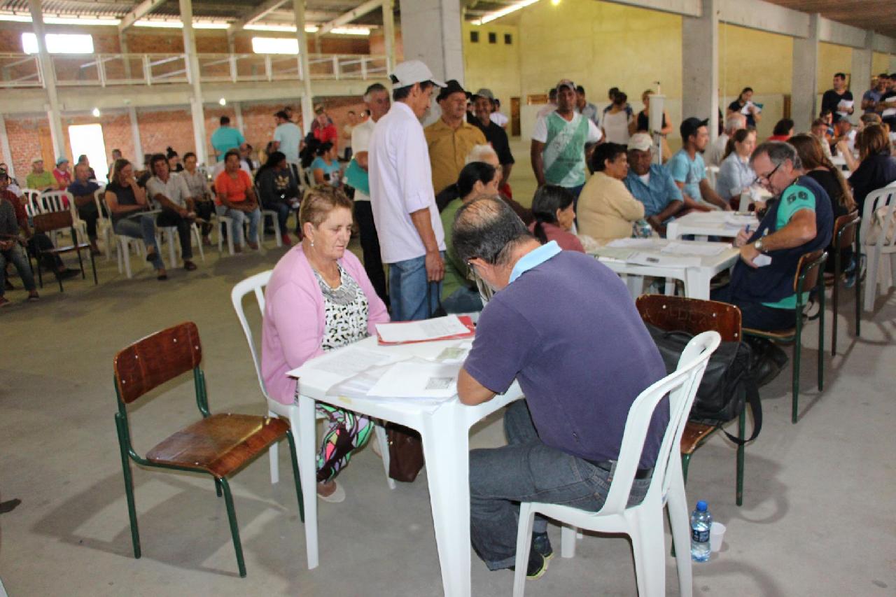 Mais de 250 interessados se cadastram no Programa de Regularização Fundiária Rural 