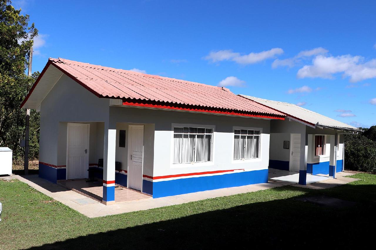 Manutenção do centro comunitário de Aterrado Alto