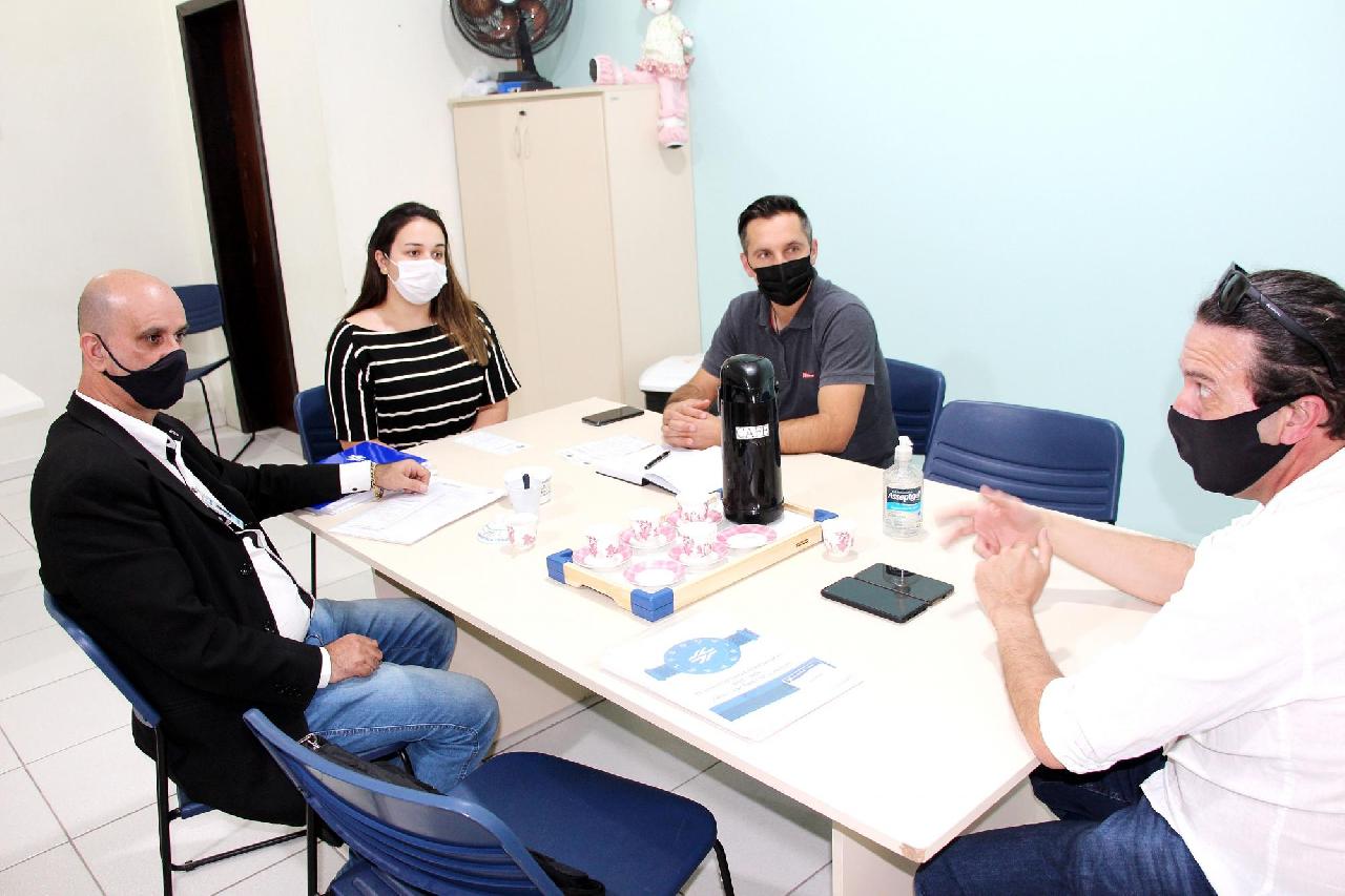 Microempreendedores e pequenos comércios podem ter desconto na tarifa de água 