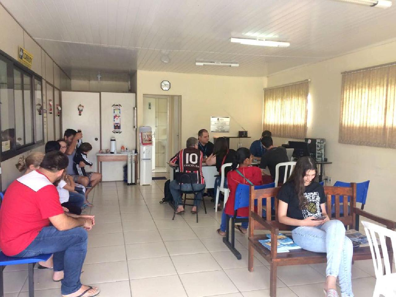 Moradores pienenses simulam a compra da casa própria