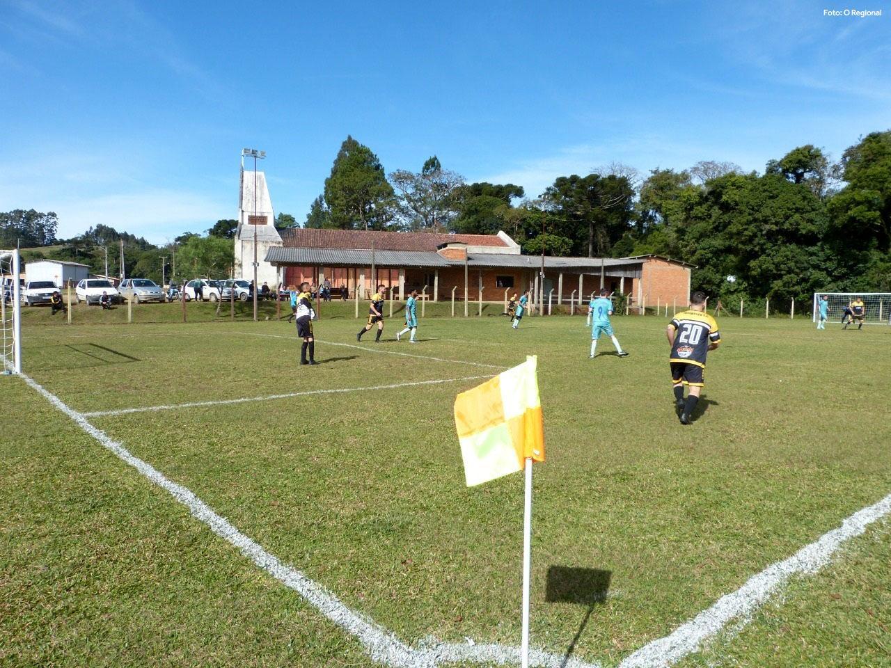 Municipal de suíço chega as oitavas de final