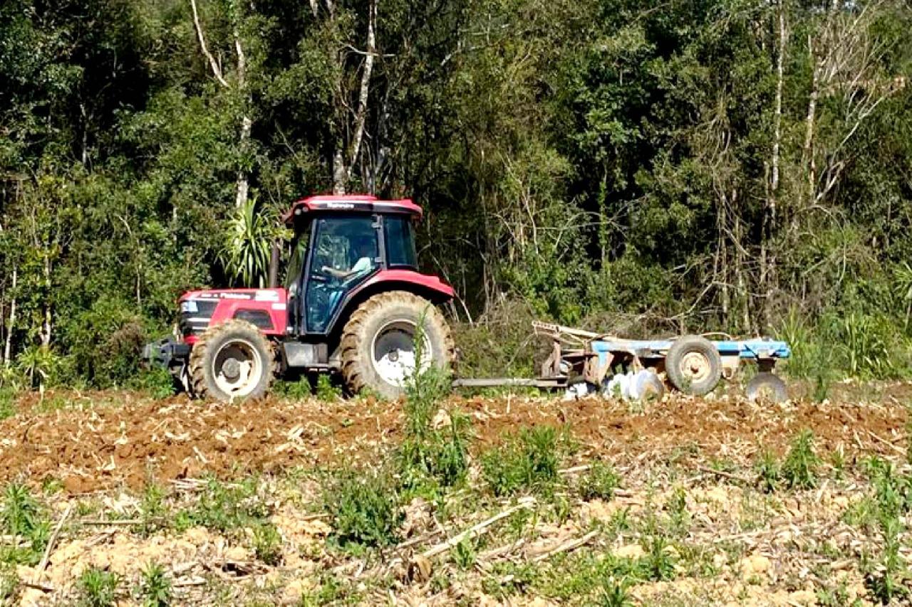 Patrulha agrícola auxilia produtores do município