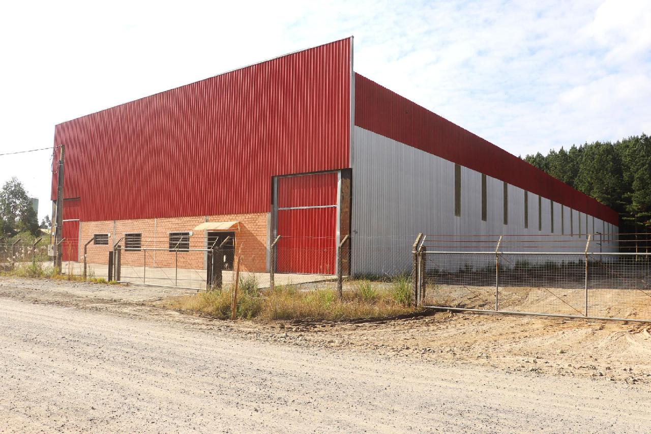 Piên incentiva instalação de novas empresas com concessão de barracão industrial