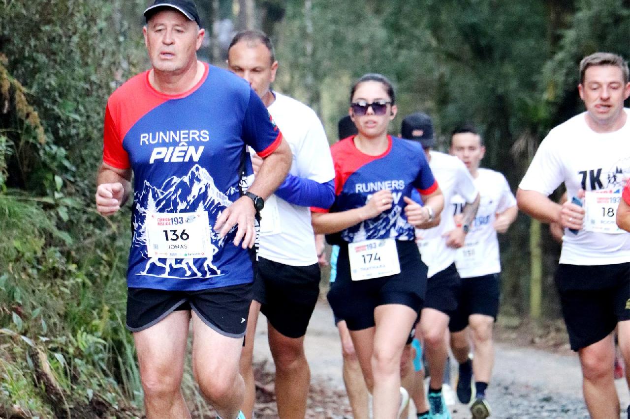 Piên recebe a 1ª Corrida Rústica 193 com grande participação, superação e solidariedade