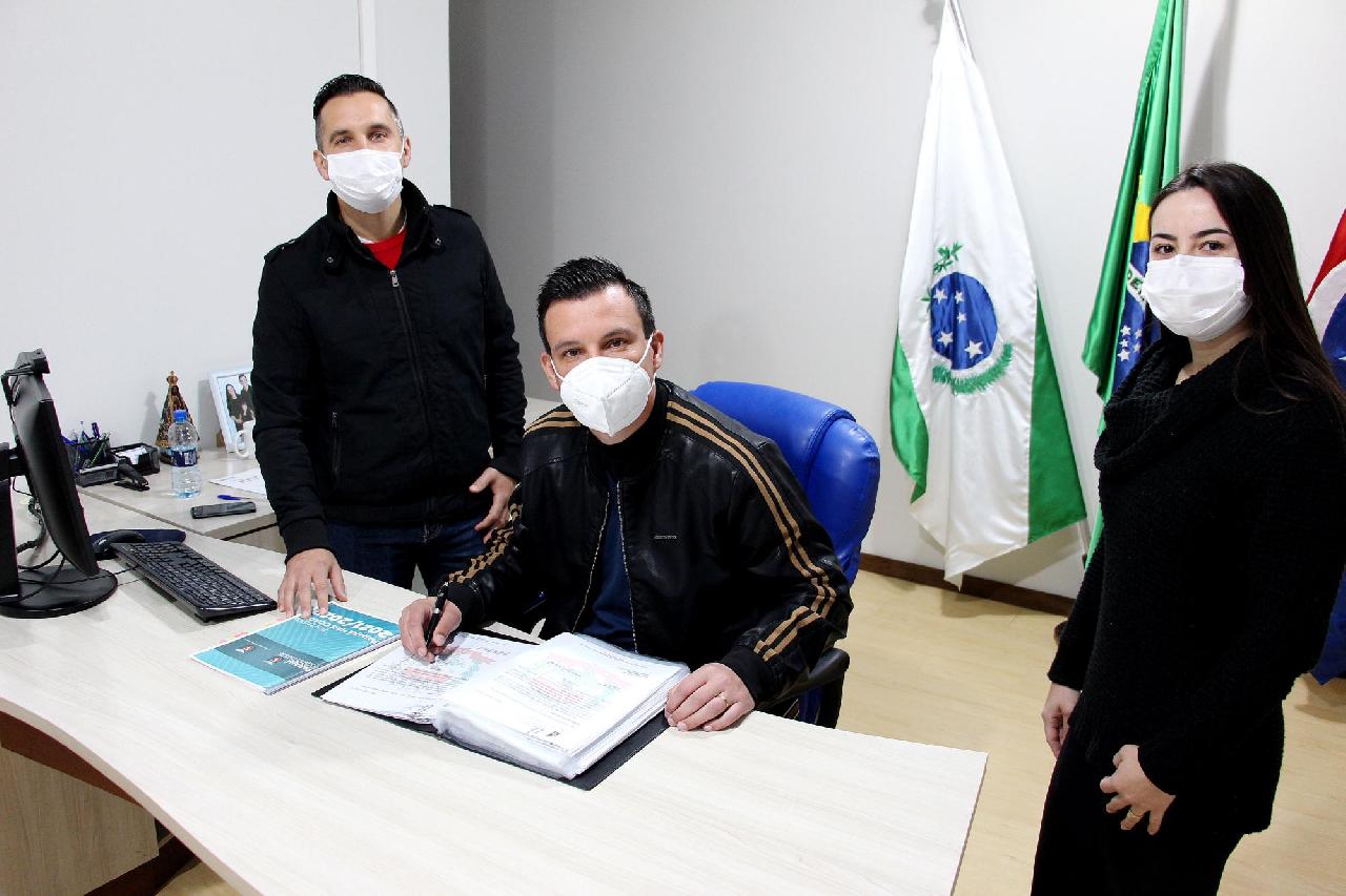 Prefeitura realiza força tarefa e 94 ofícios são enviados para Casa Civil