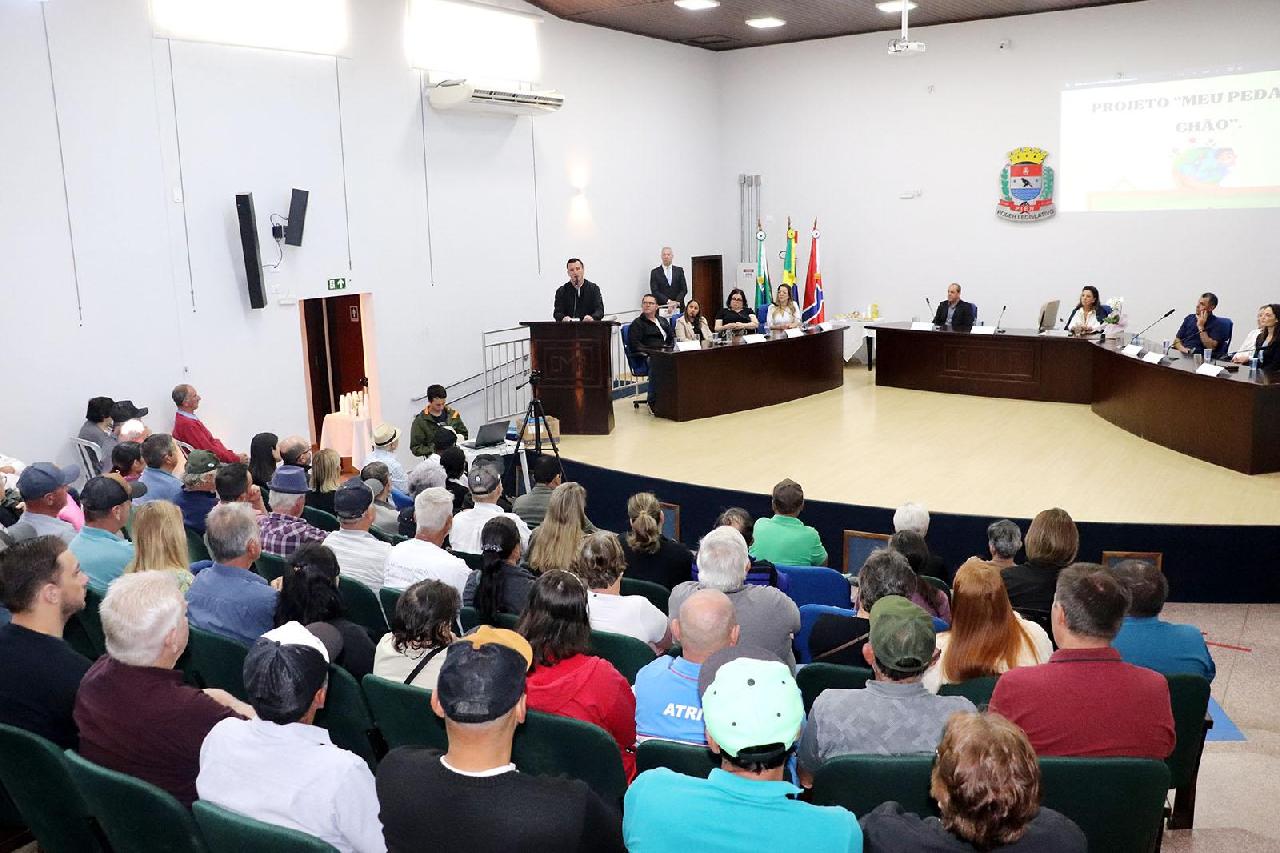 Programa “Meu Pedaço de Chão” é lançado em Piên e vai beneficiar famílias da área rural 