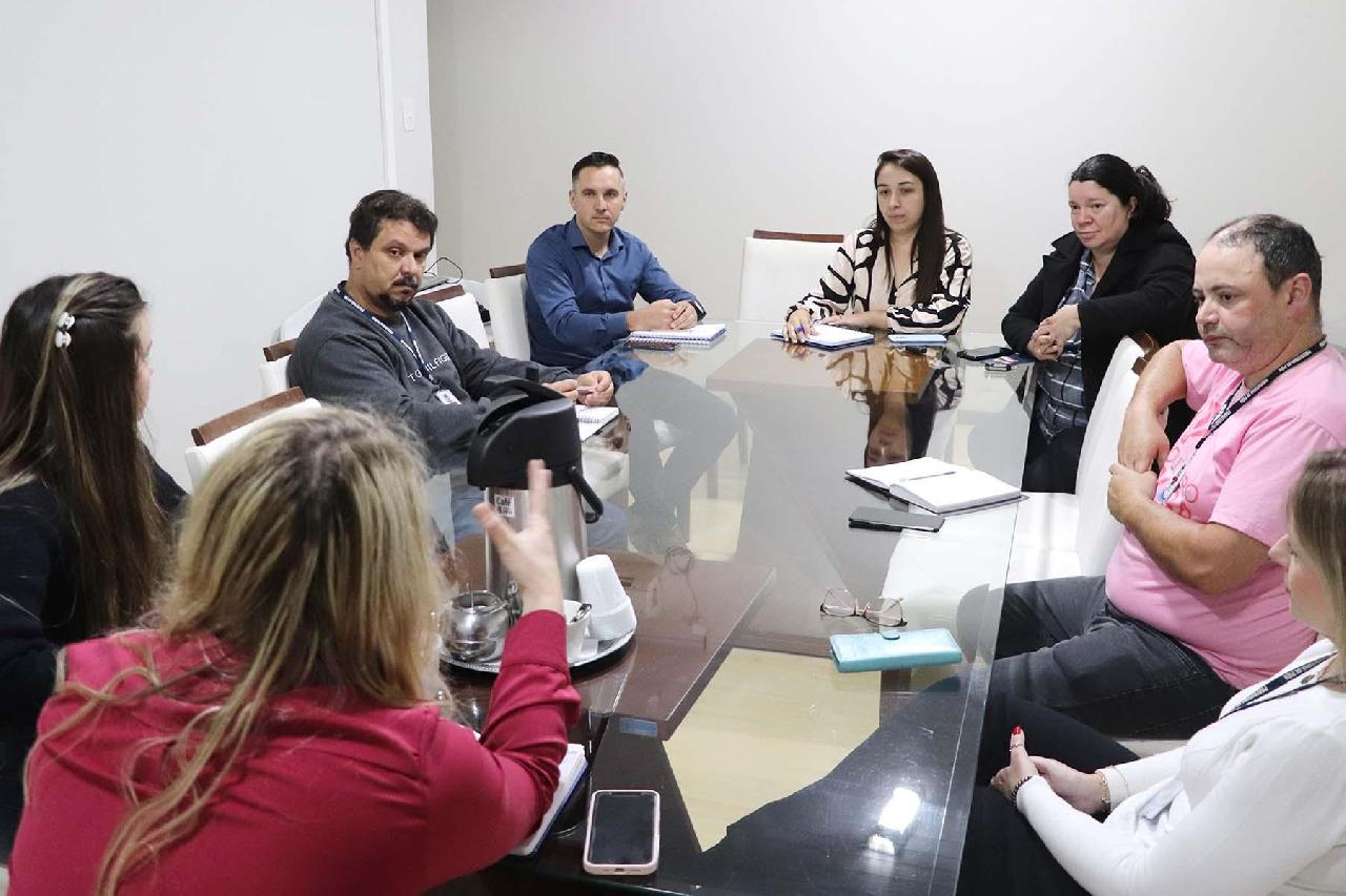 Vendedores ambulantes terão espaço limitado para comercialização 